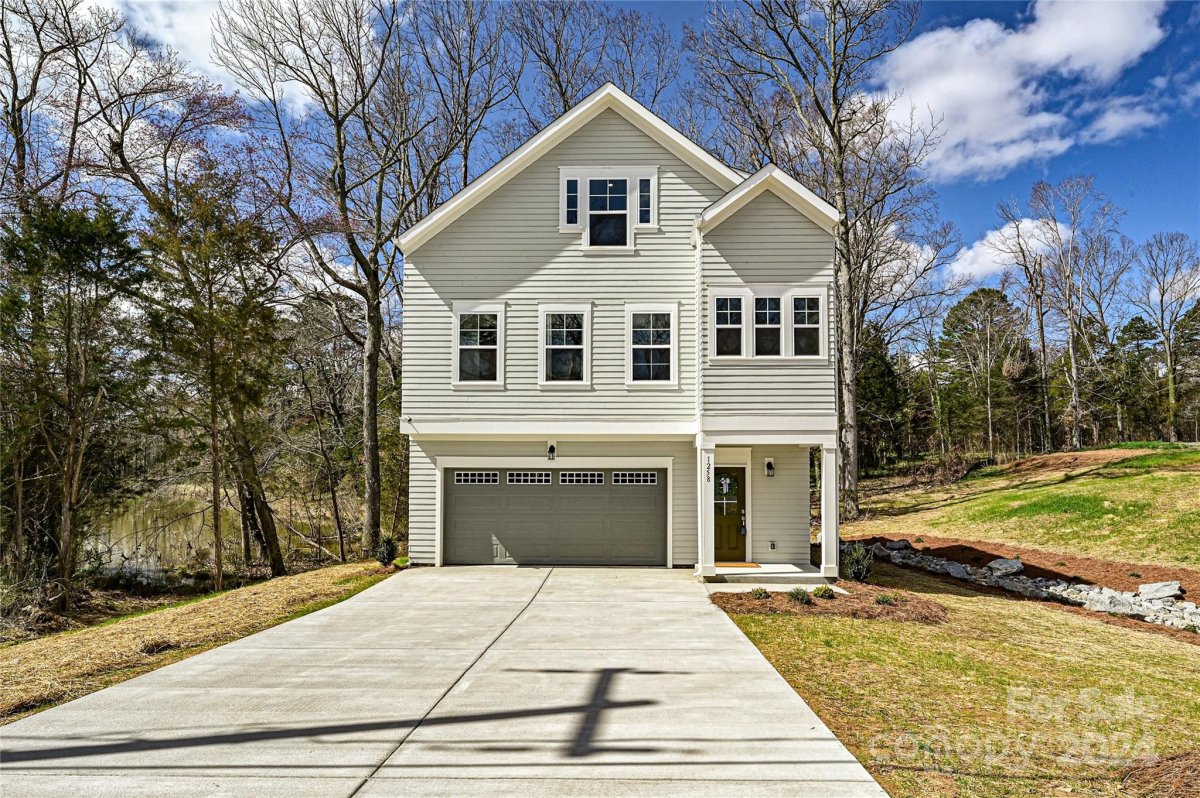 1258 Lundy Lane