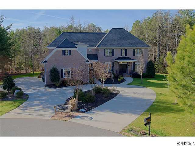 148 Vista Bluff Lane