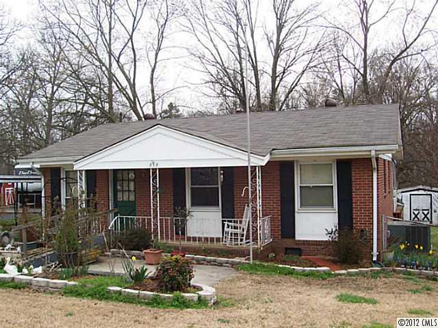 818 Claremont Road