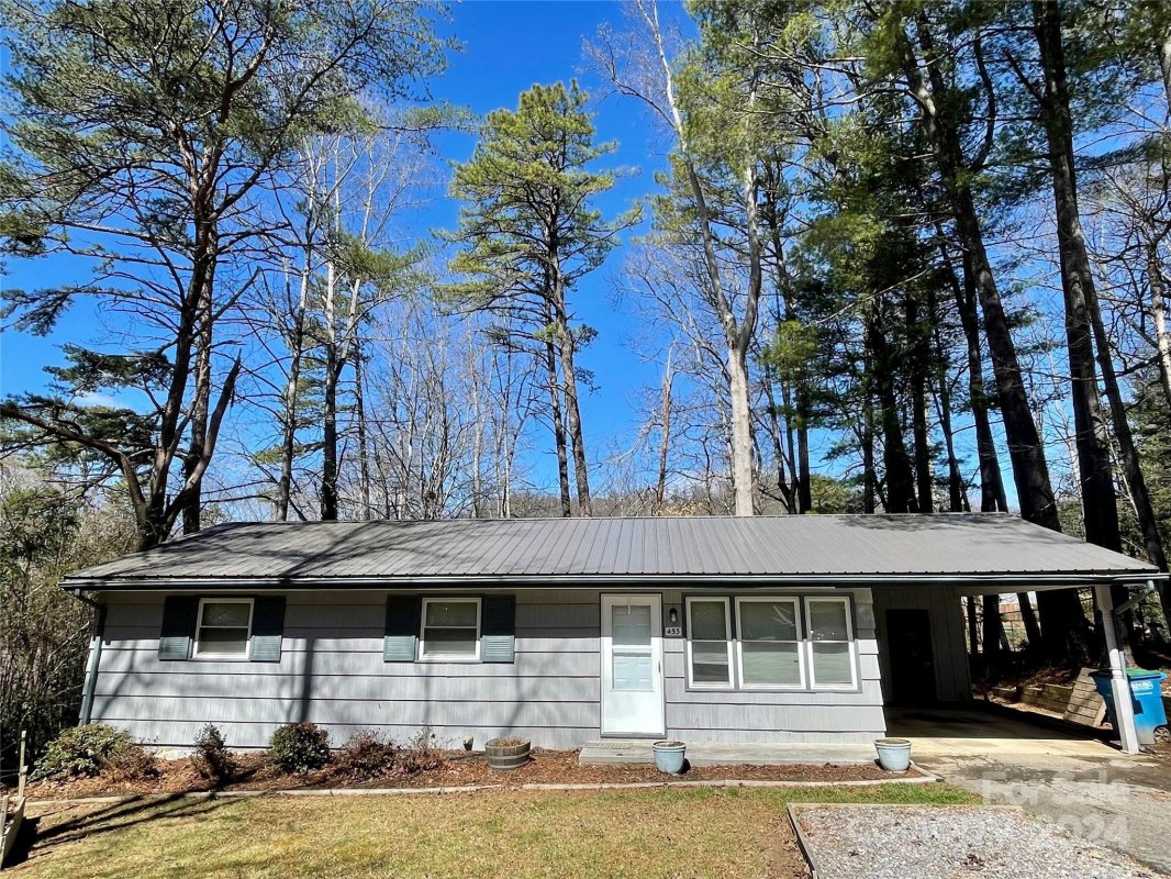 453 Cedar Lane