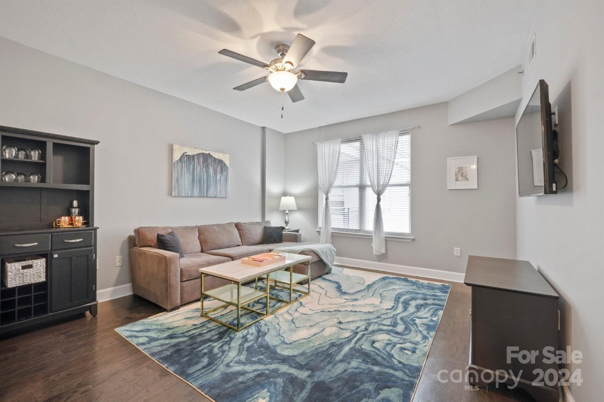 1315 East Boulevard 508