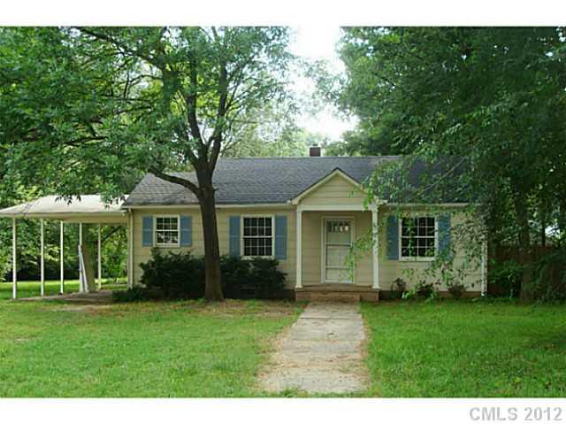 1220 Meadow Lane