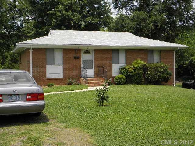 4031 Oak Forest Drive