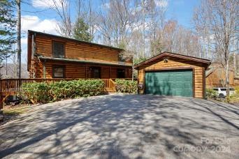 15 Whistling Oak Trail