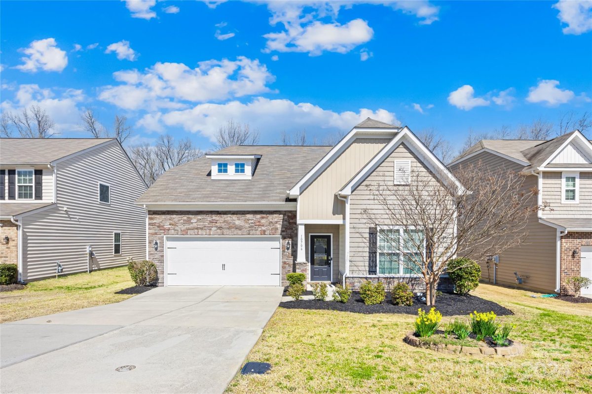 10706 Sapphire Trail