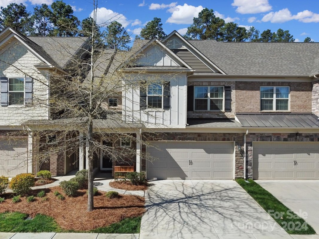 3175 Hartson Pointe Drive