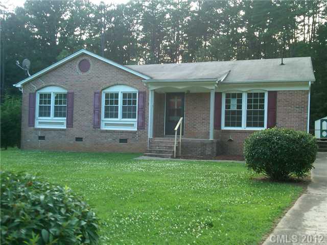 621 Ralph Handsel Boulevard