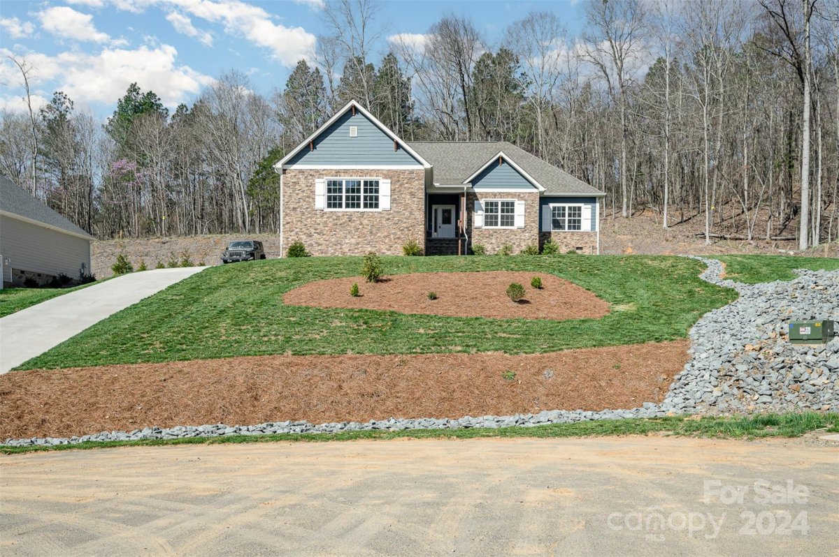 2929 Noritake Trail