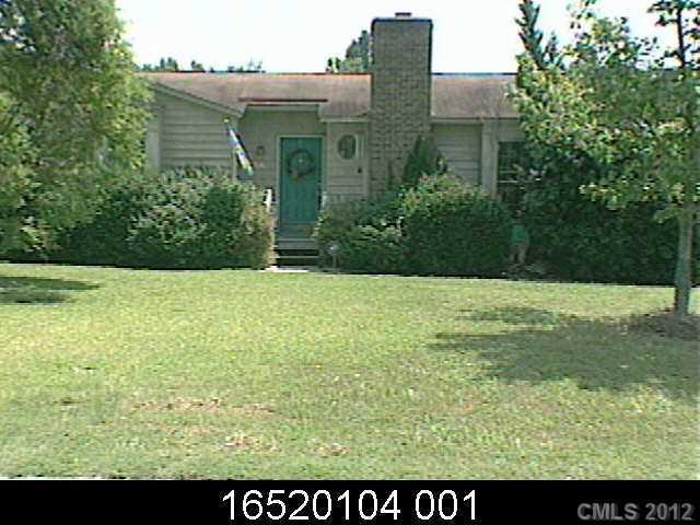 3042 Chenango Drive