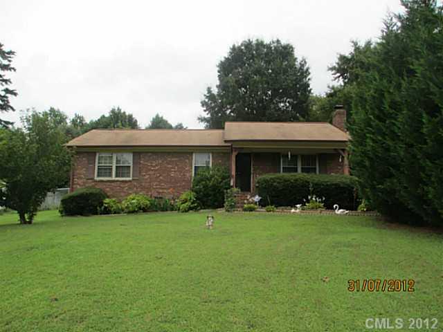 826 Ike Lynch Road