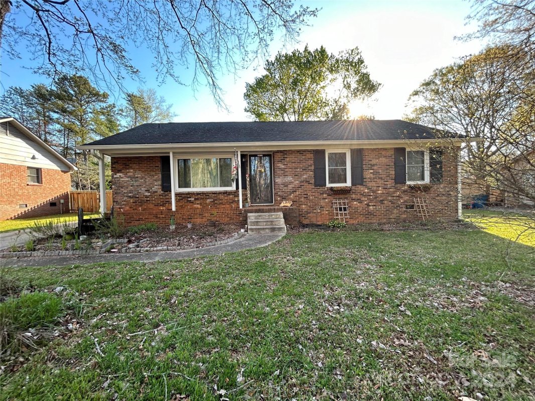 12673 Plaza Road Extension