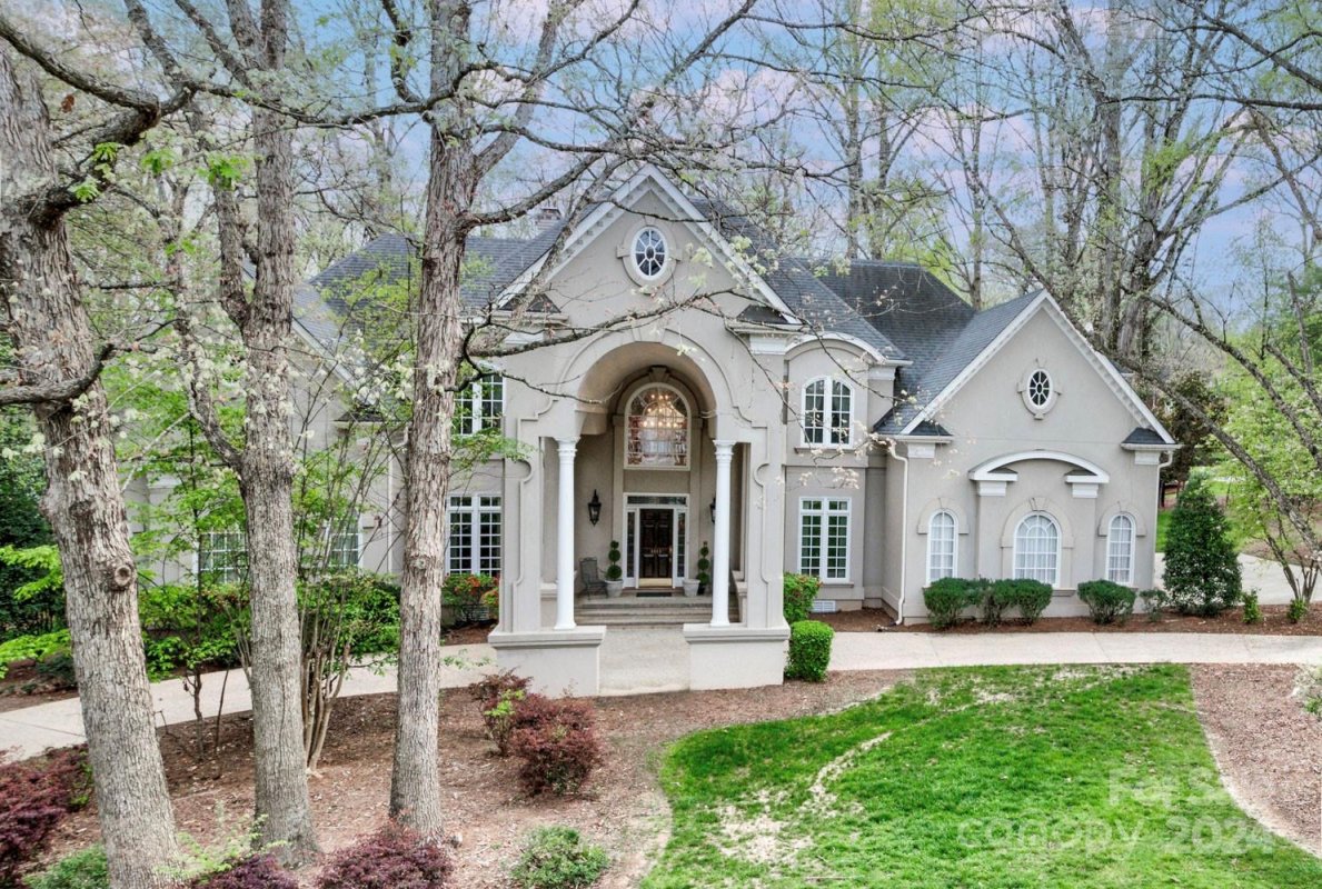 4945 Piper Glen Drive