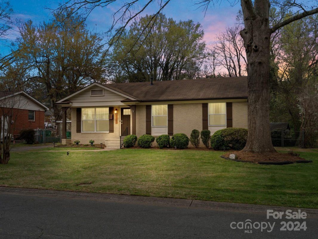 4123 Westcliff Drive