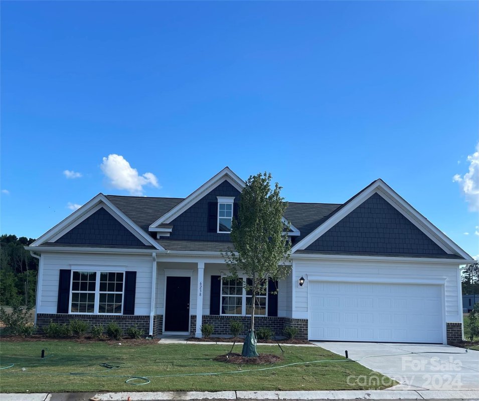 6238 Acacia Place 39