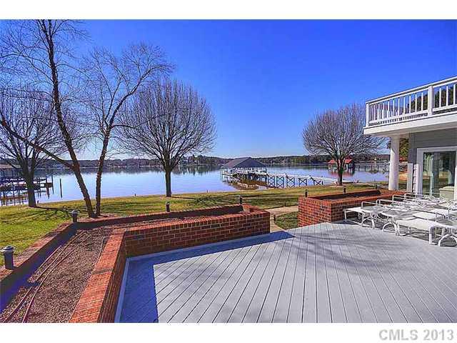 656 Isle Of Pines Road