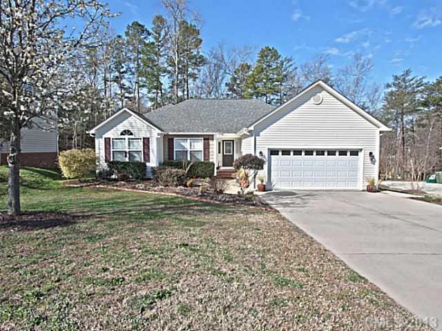 817 Savannah Place Drive