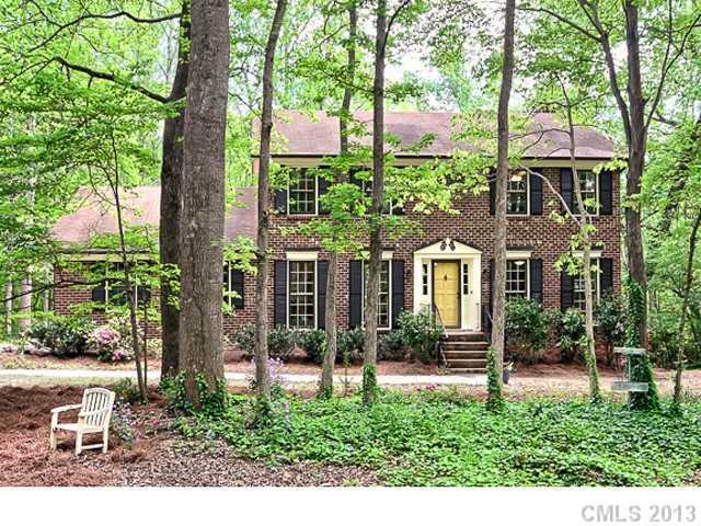 3403 Oxbow Court