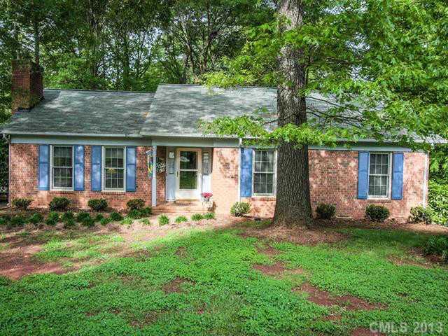 1511 Brookbend Court 10
