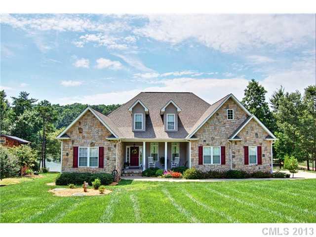3659 Lake Bluff Drive