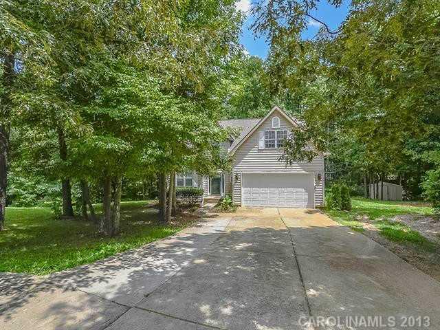 3018 Stonehedge Court