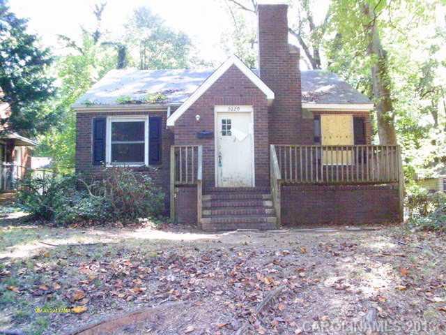 3020 Rush Avenue