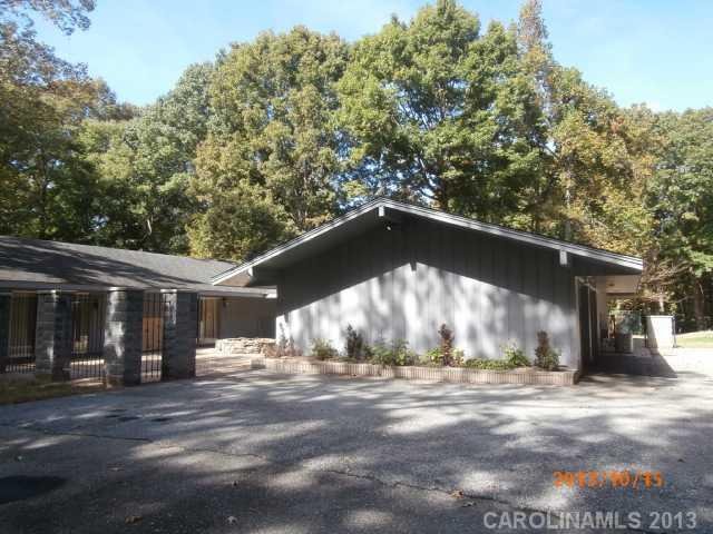 4561 Binwhe Lane