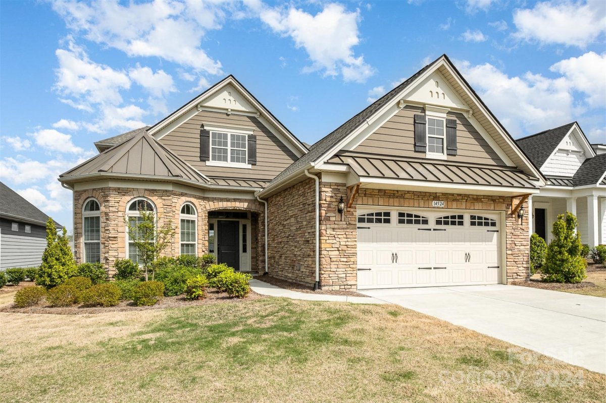 14524 Crosswater Lane