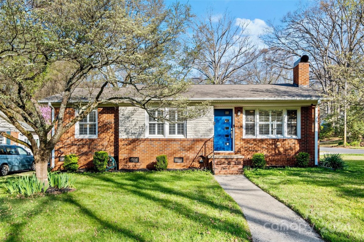 921 Dudley Drive