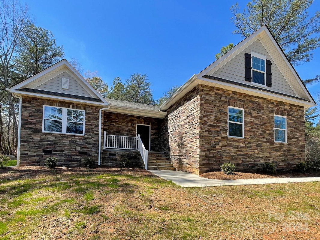 1367 Ron Whicker Drive