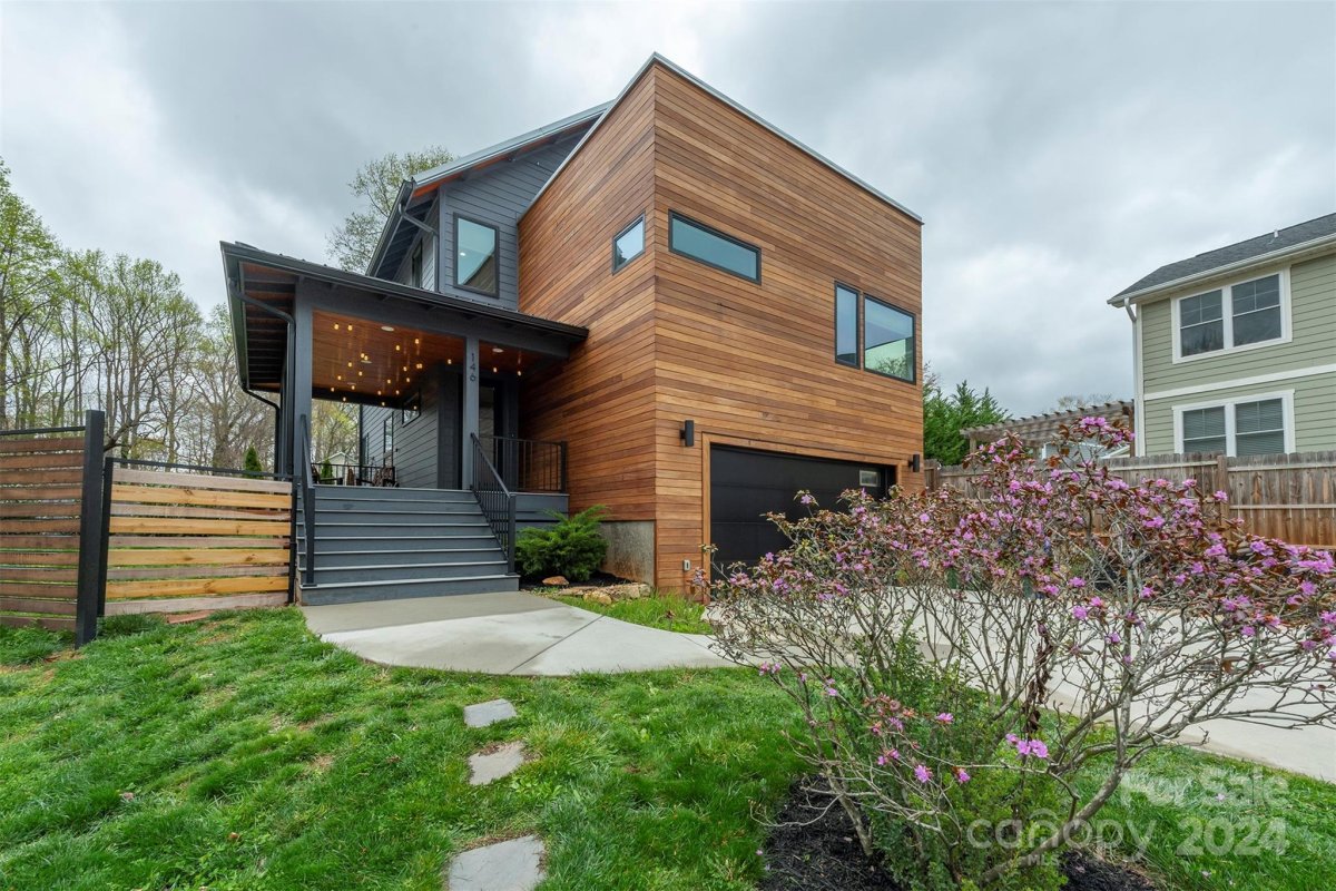 146 Onteora Boulevard