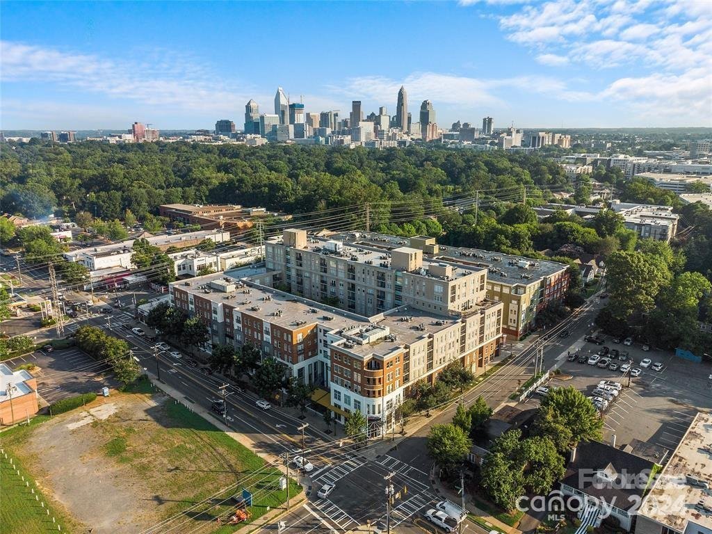 1315 East Boulevard 333