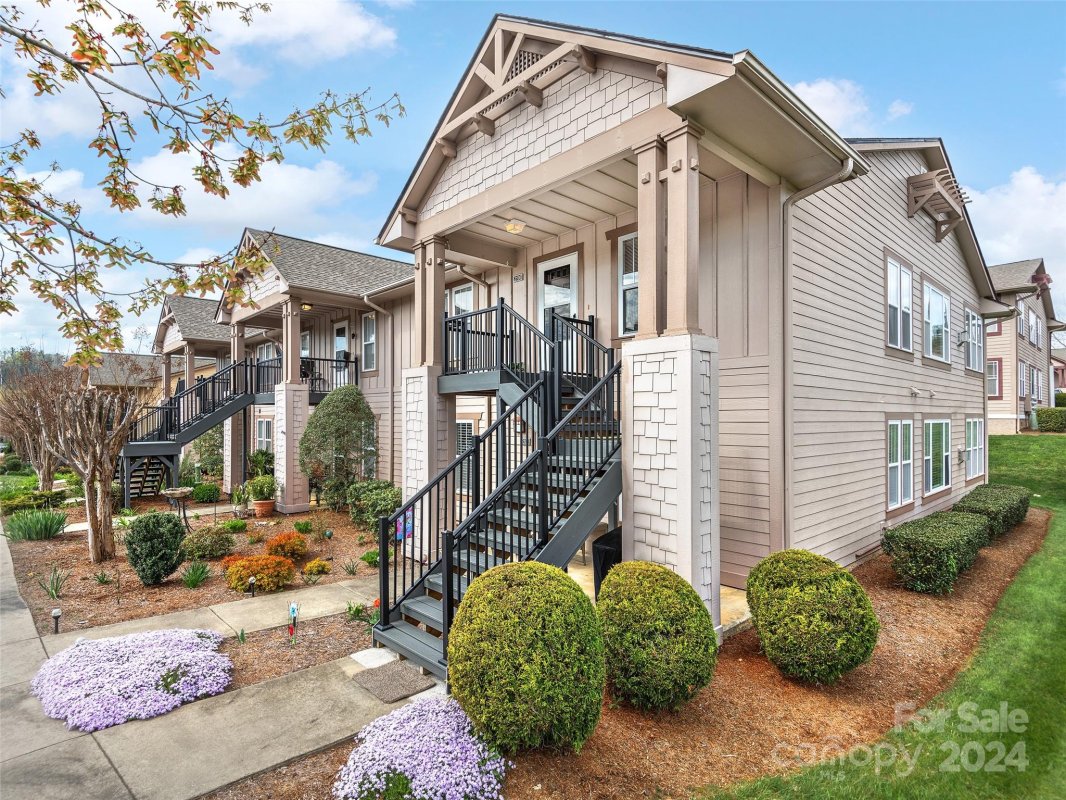 2106 Deermouse Way 750