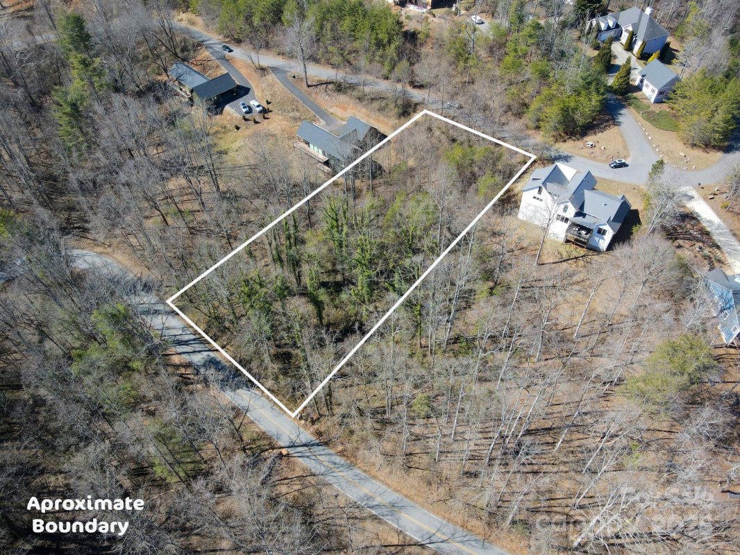 28 Wind Stone Drive