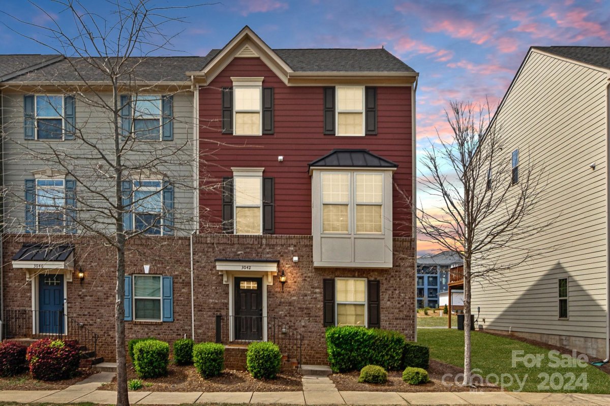 3042 Potomac River Parkway