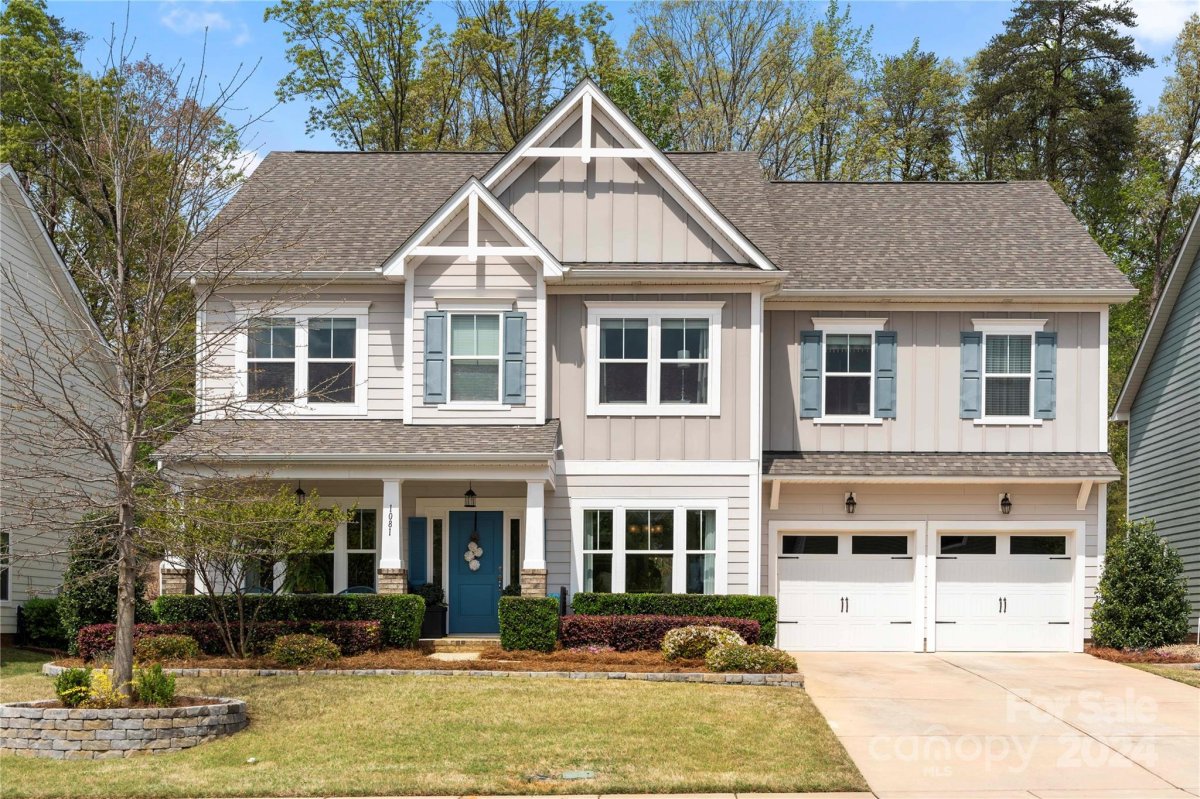 1081 Currituck Way