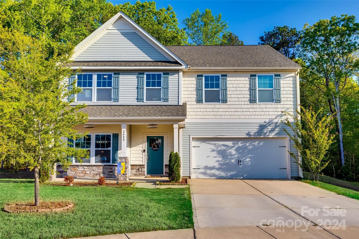 2400 Grinstead Court