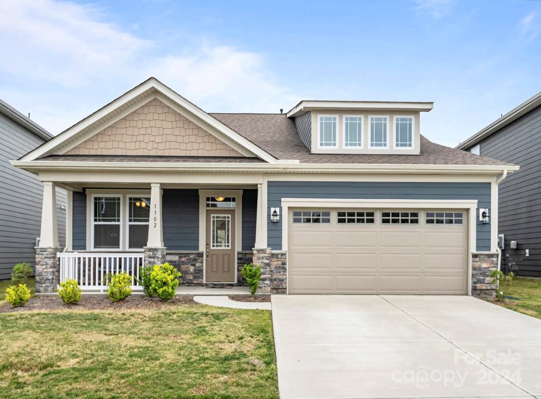 1302 Raelea Drive