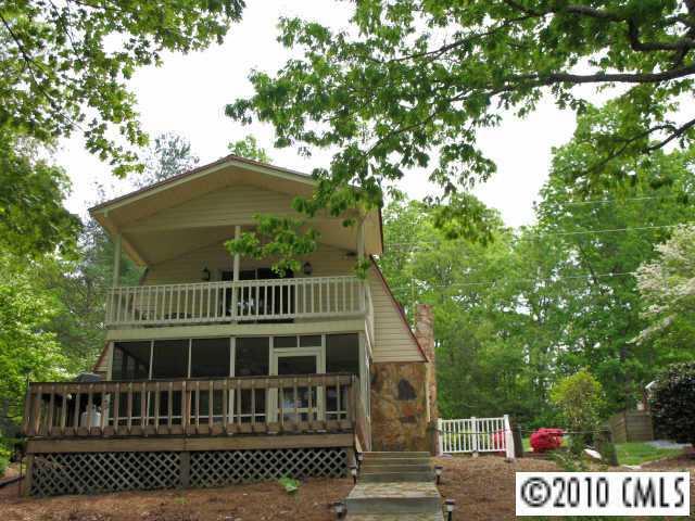 190 Shoreline Drive