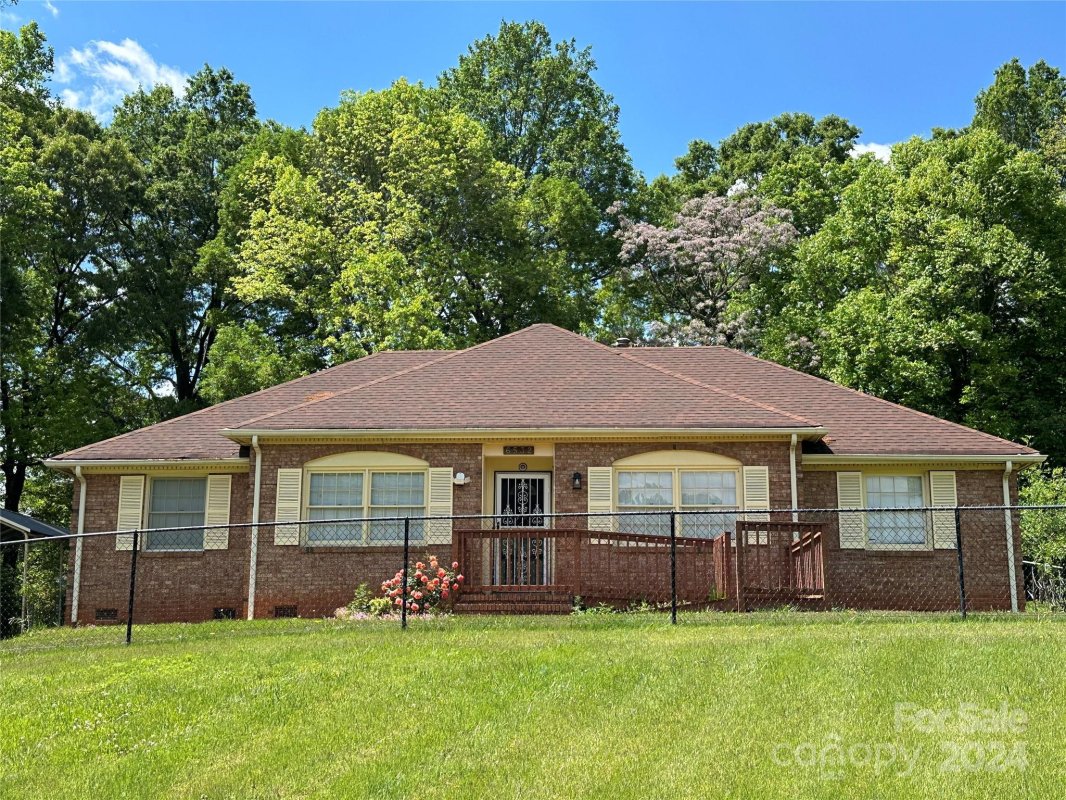 6532 War Eagle Lane