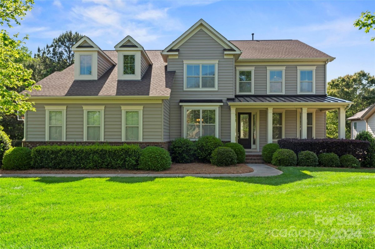 1012 Oleander Lane