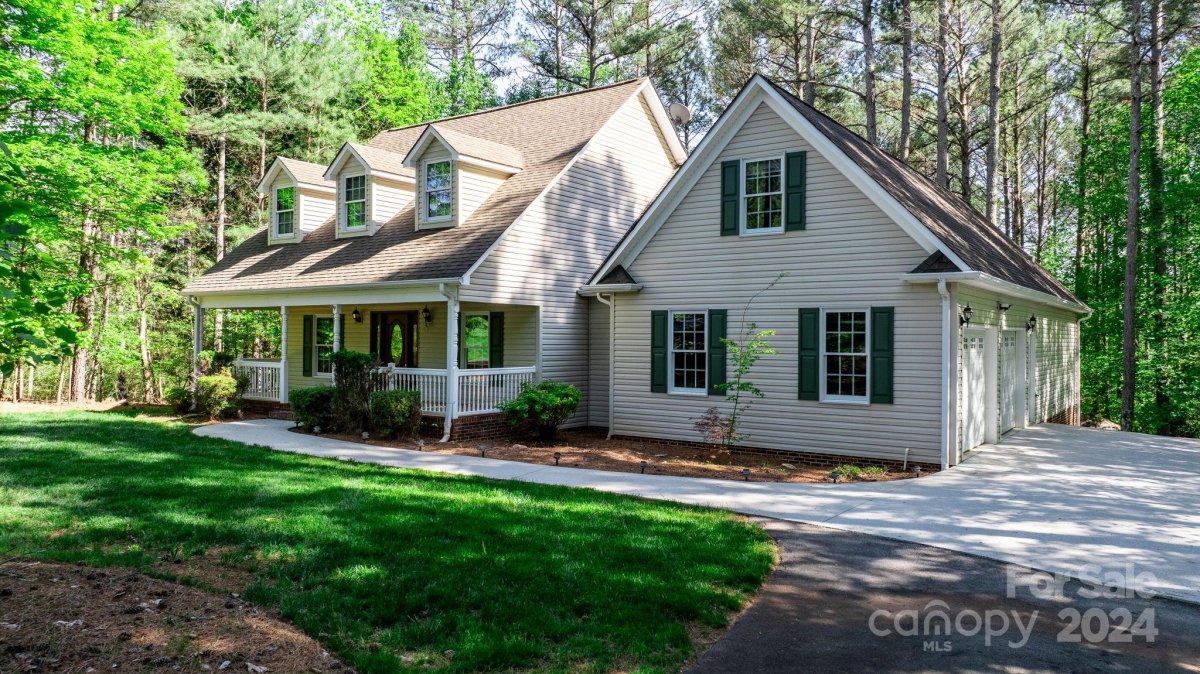 154 Greens Road