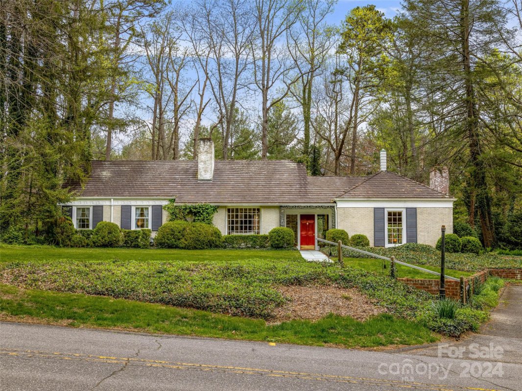 112 Stuyvesant Road