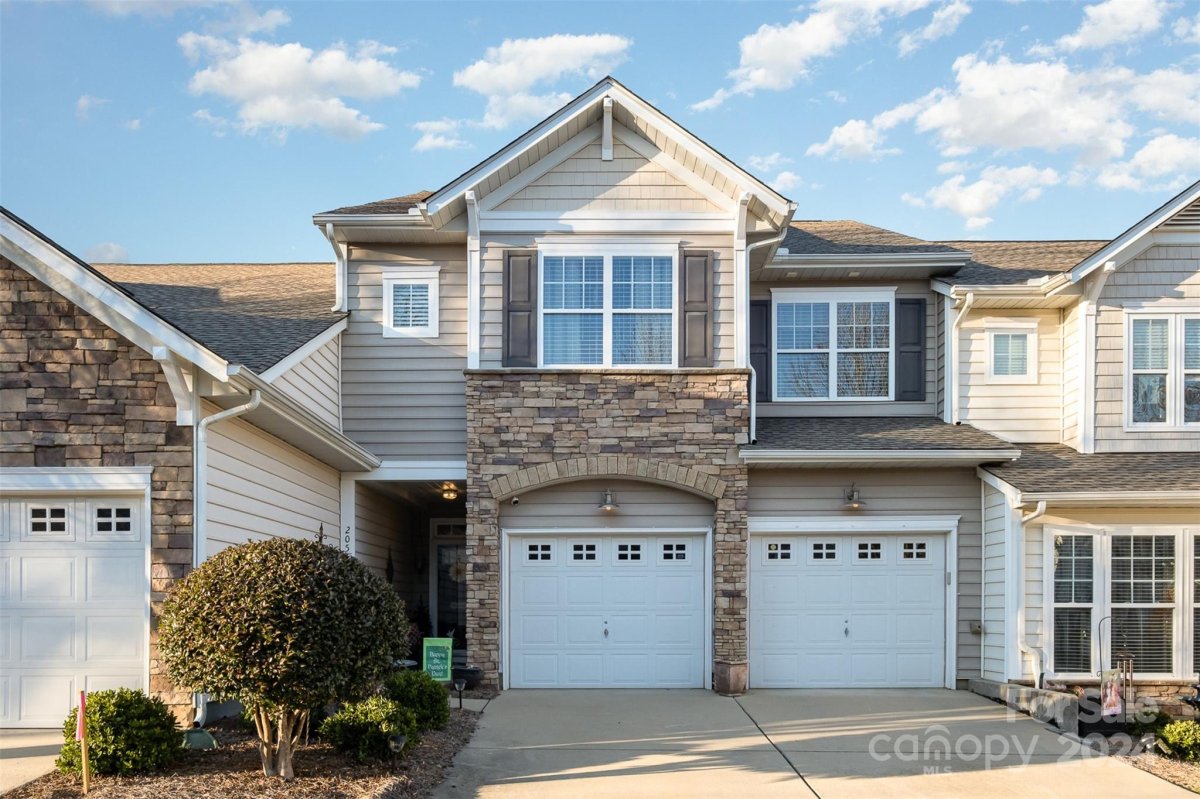205 Park View Drive