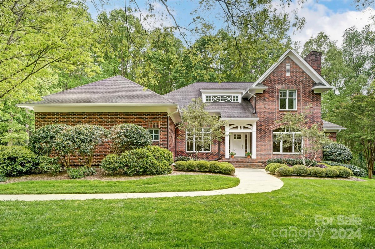 2816 Giverny Drive