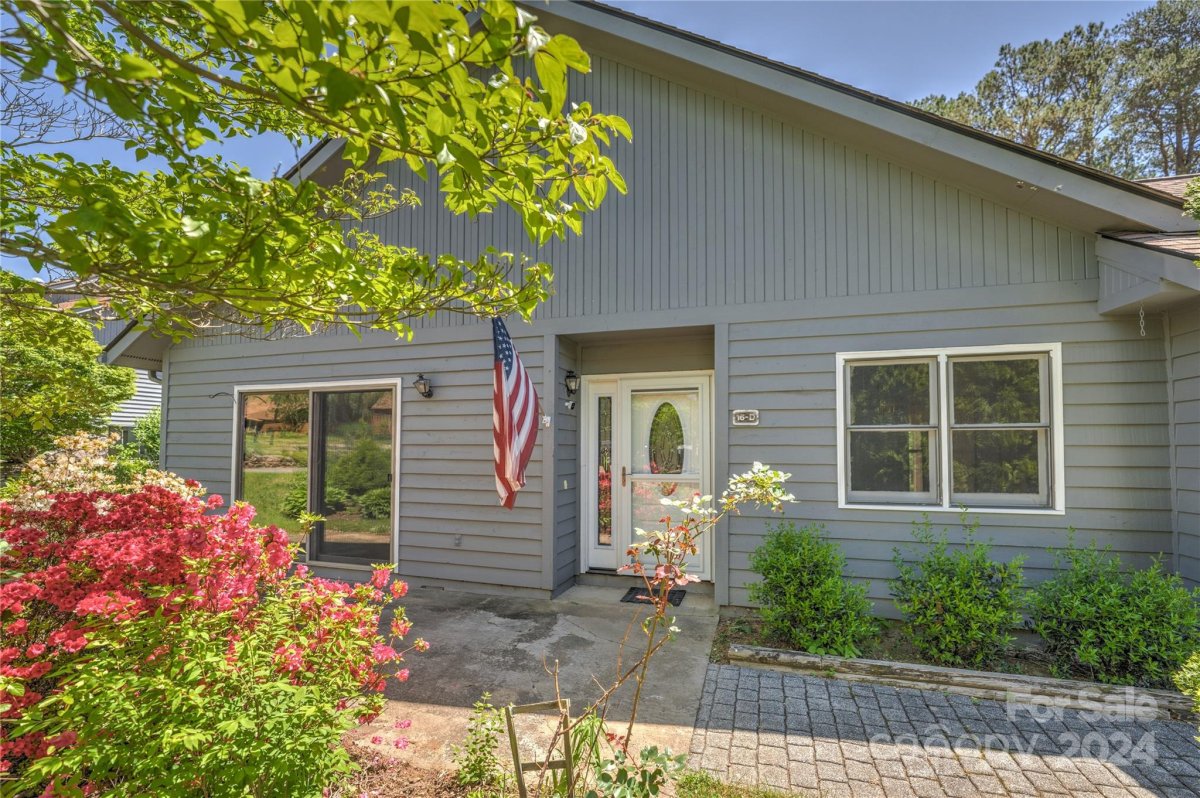 16 Windflower Court D