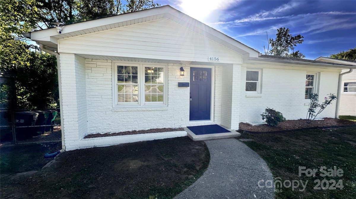 4156 Welling Avenue