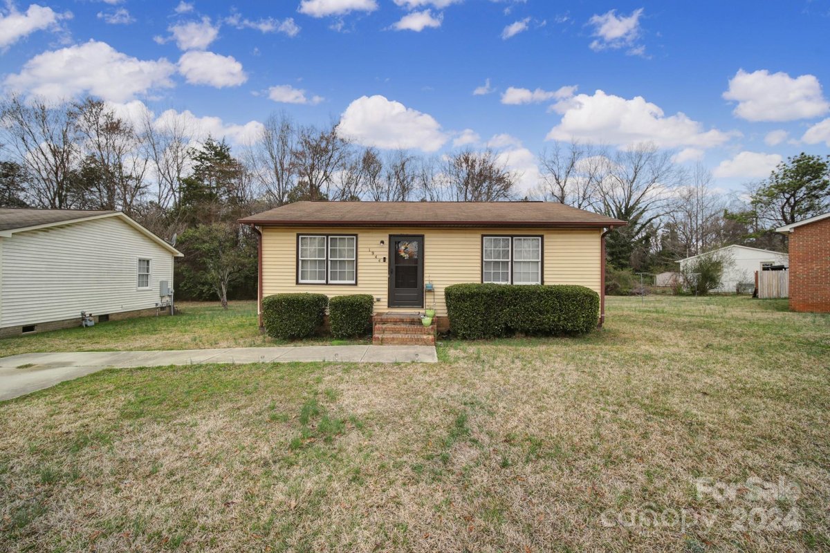 1944 Gilmore Road