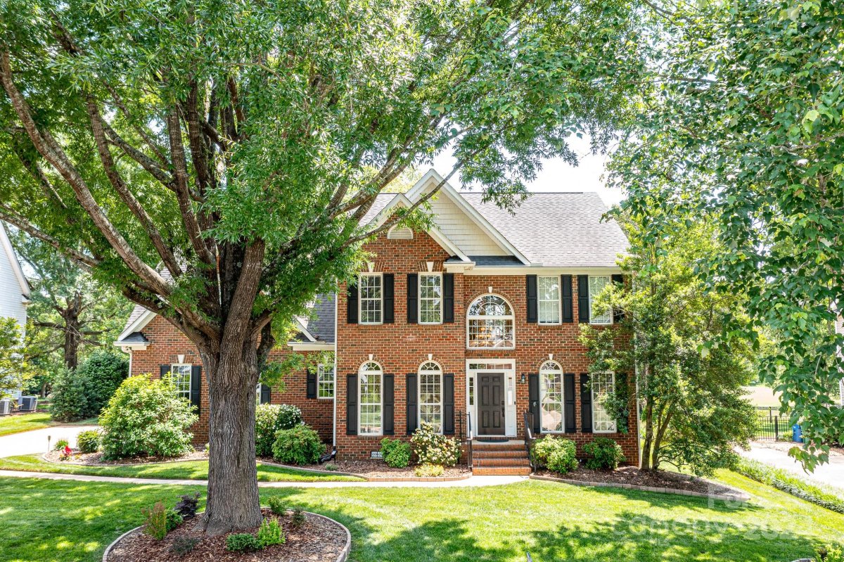 7334 Kidwelly Lane