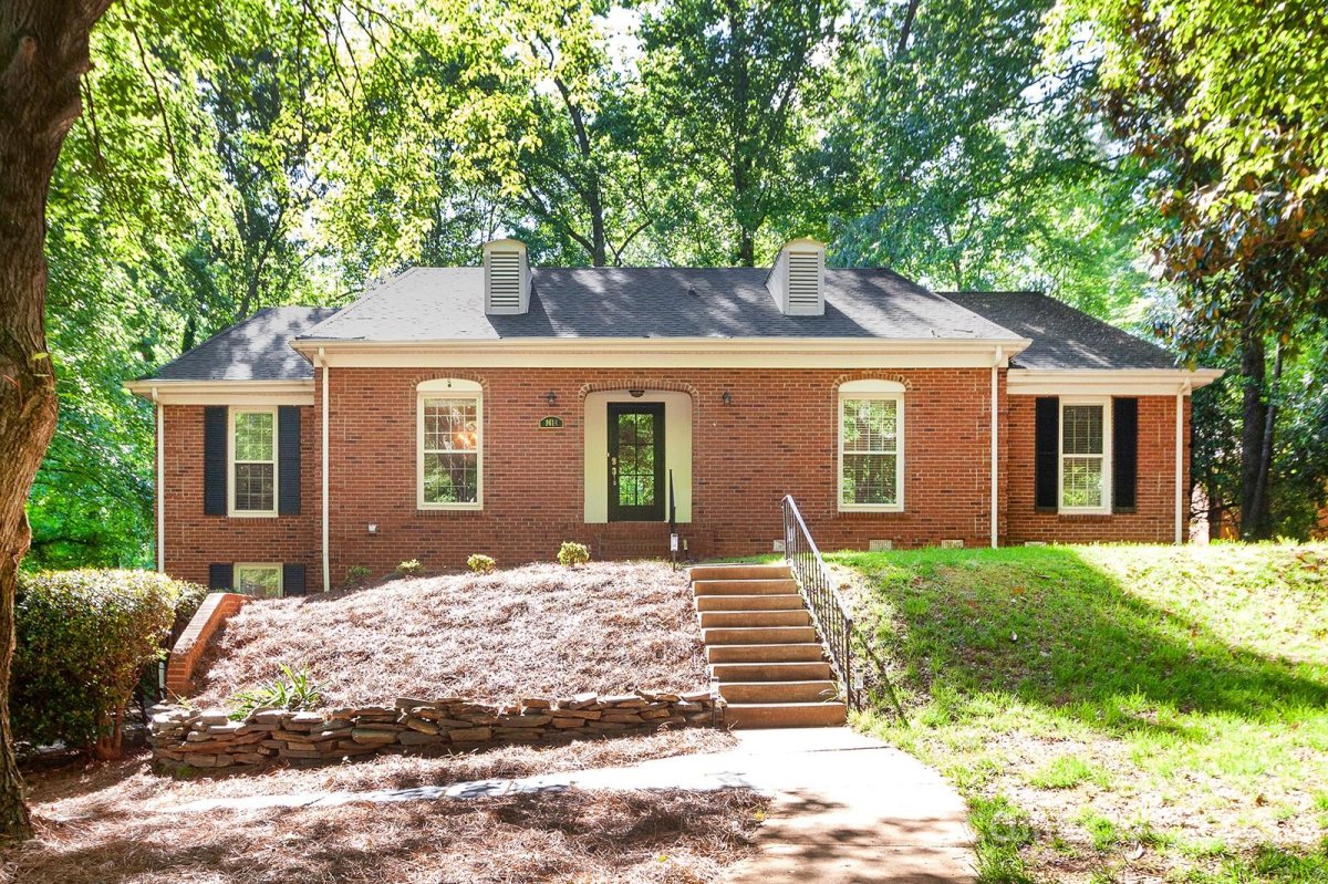 9614 Leeswood Lane