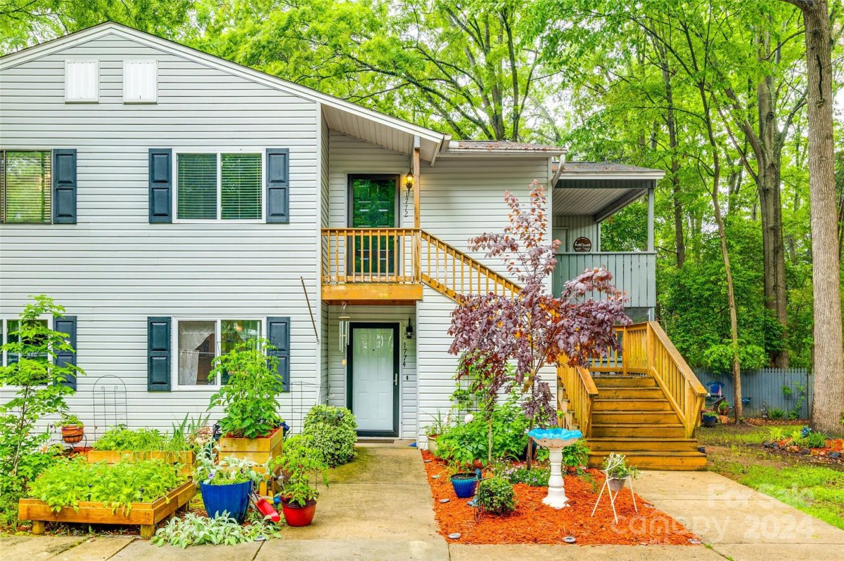 1772 Hunters Trail